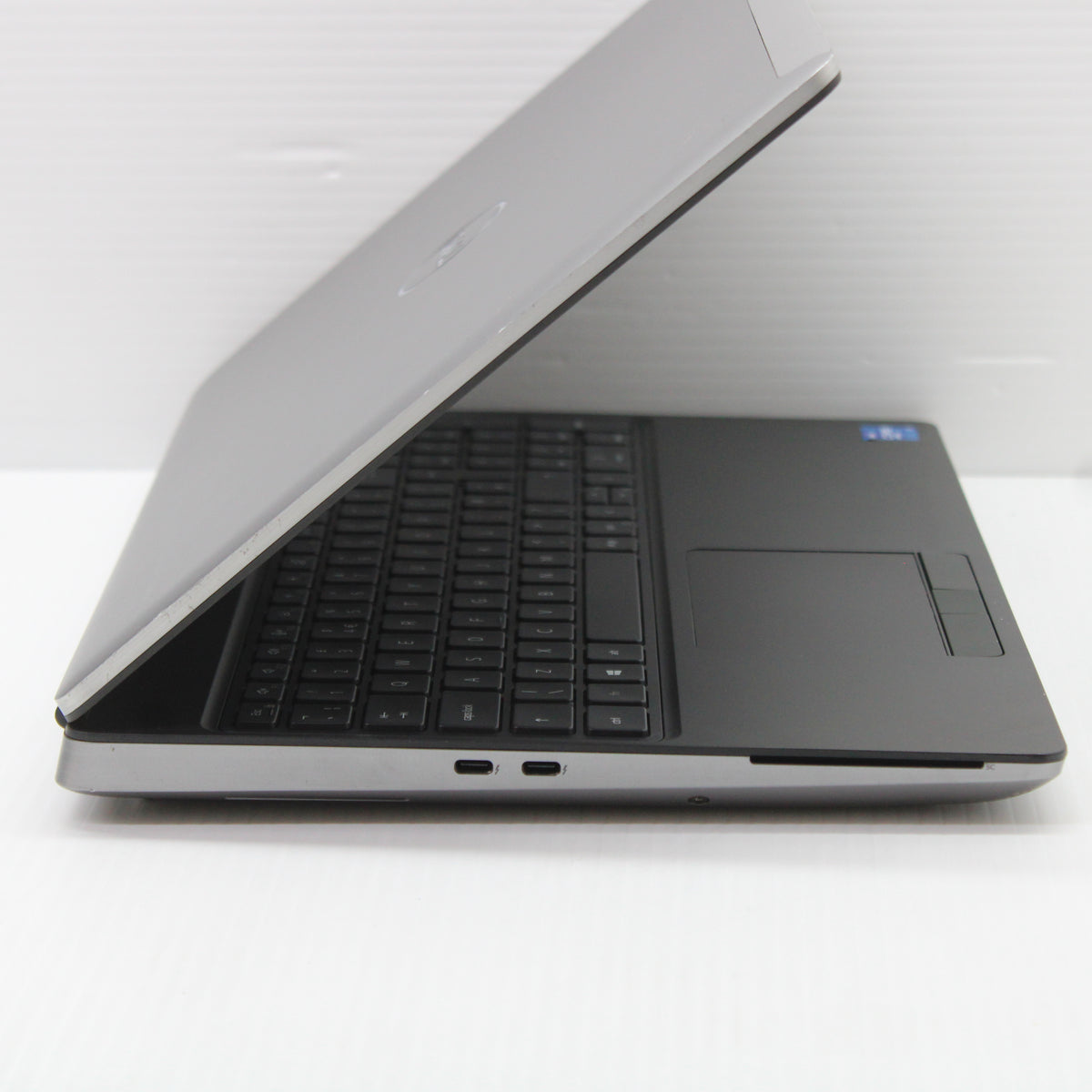 Dell Precision i7 Laptop 7560 15.6 in 16GB RAM 512GB NVMe Intel 11850H RTX A2000