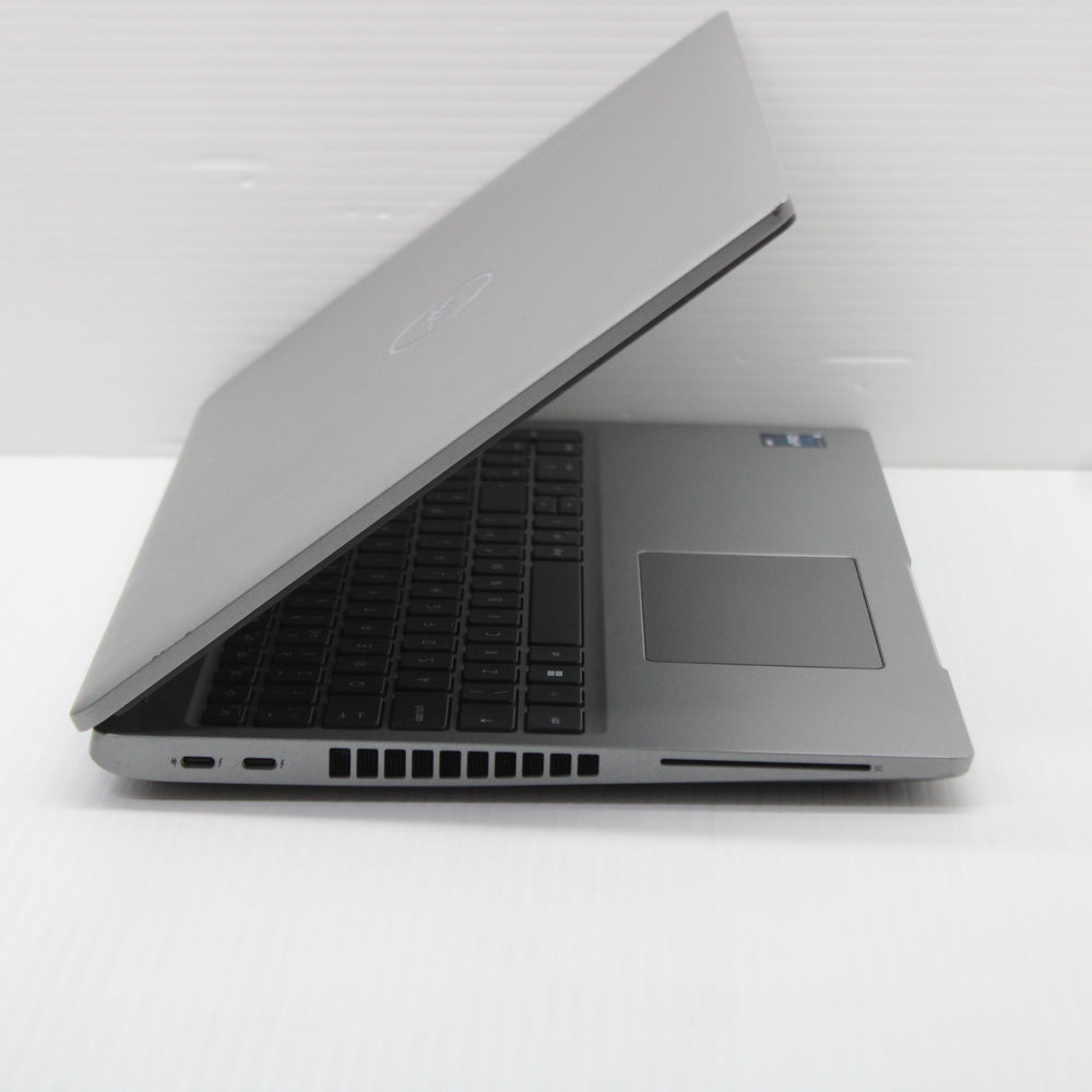 Dell Precision i5 Laptop 3570 15.6 in 8GB RAM 256GB NVMe Intel 1235U Windows 11