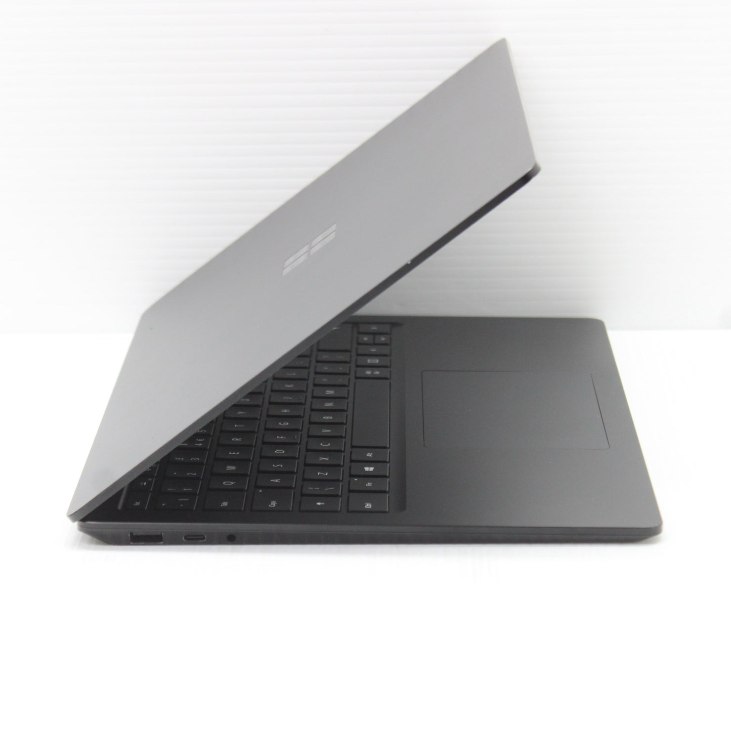 9782ae3c9bdaec46c4eed1a099adbc99