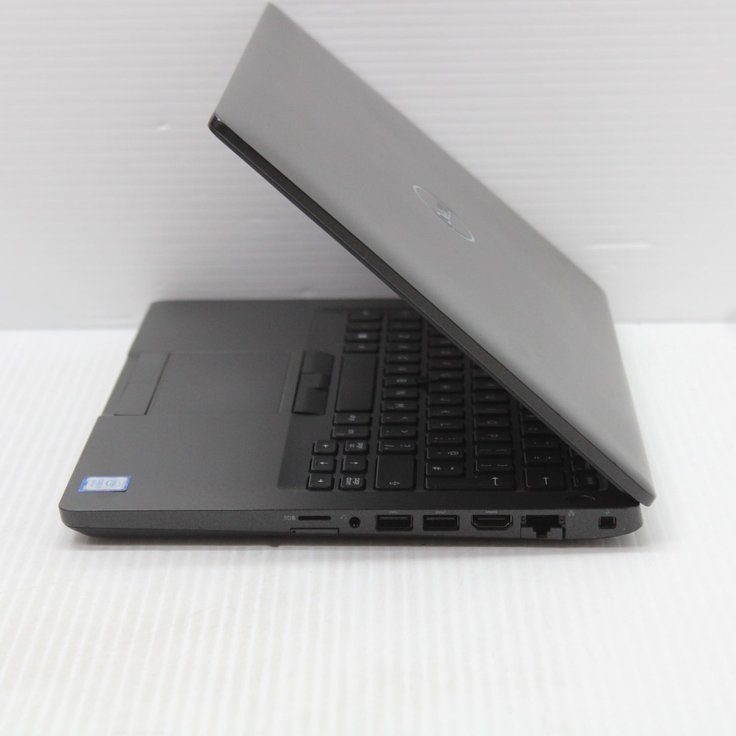 ee653ec81bc9b9bdc40221c898ad1bf8