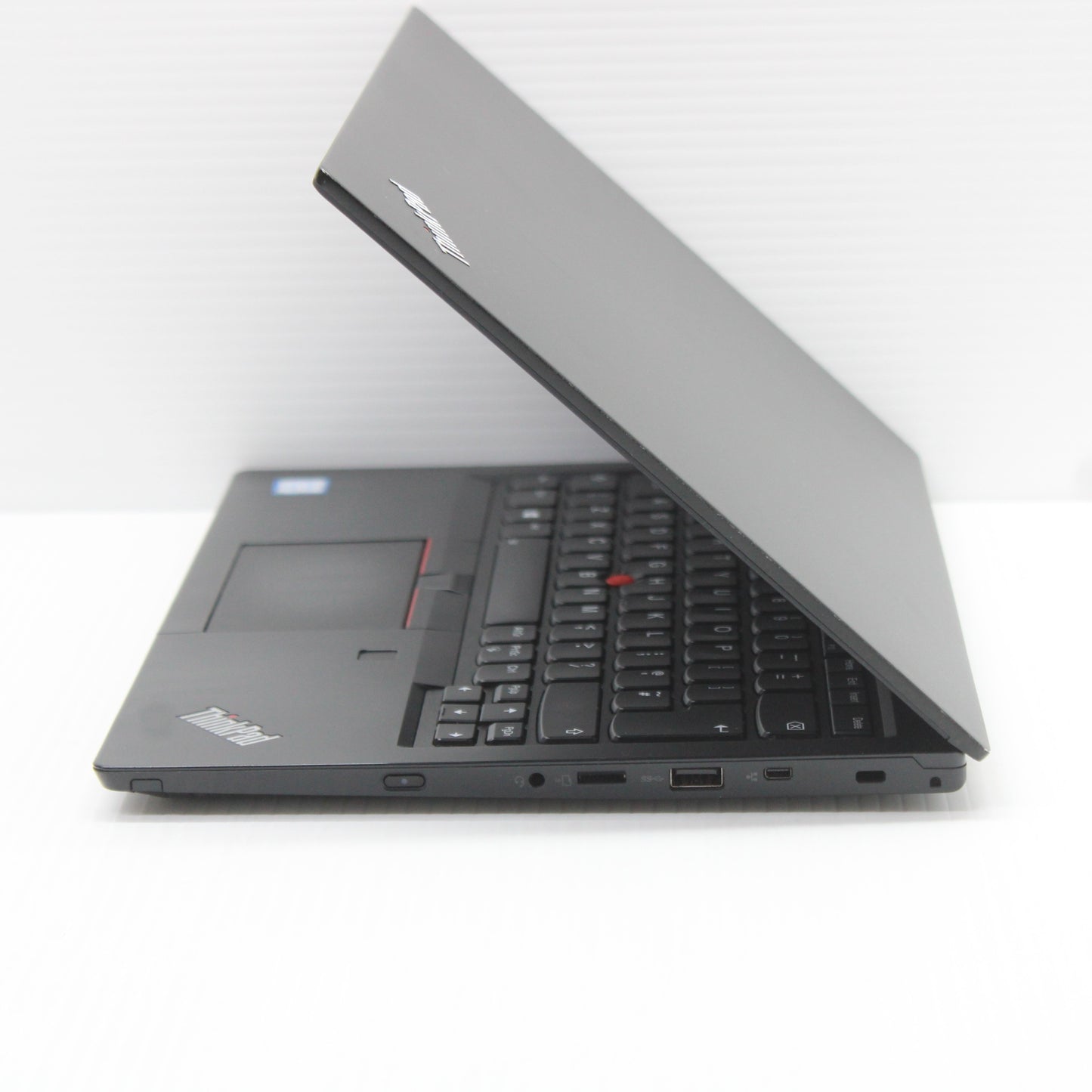 f00358b61a4b1b81eaf9967fc9f8b5a1