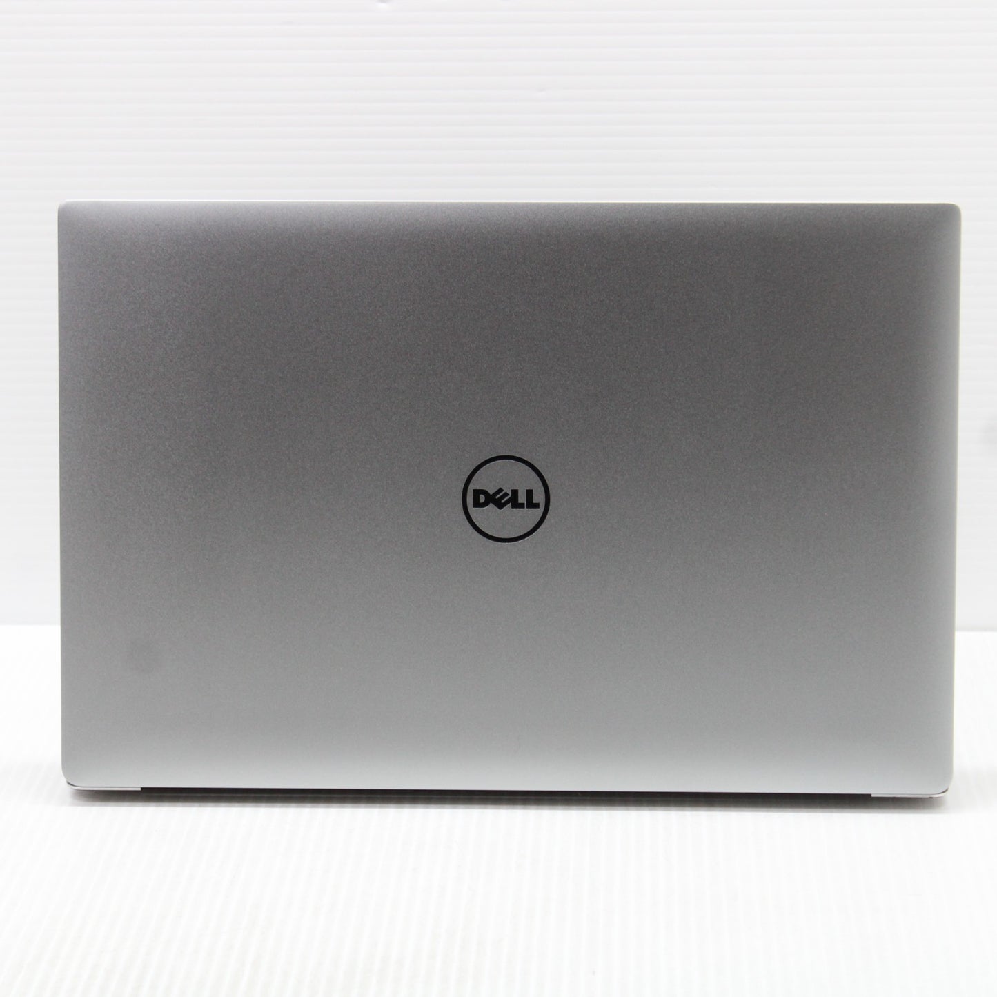 Dell Precision i7 Laptop 15.6 in 4K Touch 5520 16GB RAM 512GB SSD Intel 7820H