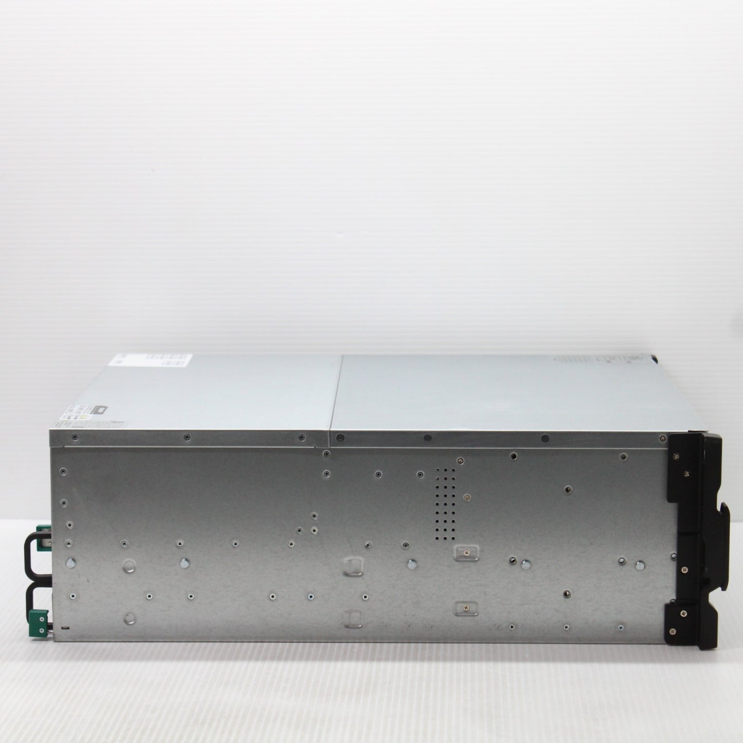 QNAP TS EC2480U RP NAS 3GB RAM 20x 10TB WD Gold DataCentre HDD Intel Xeon