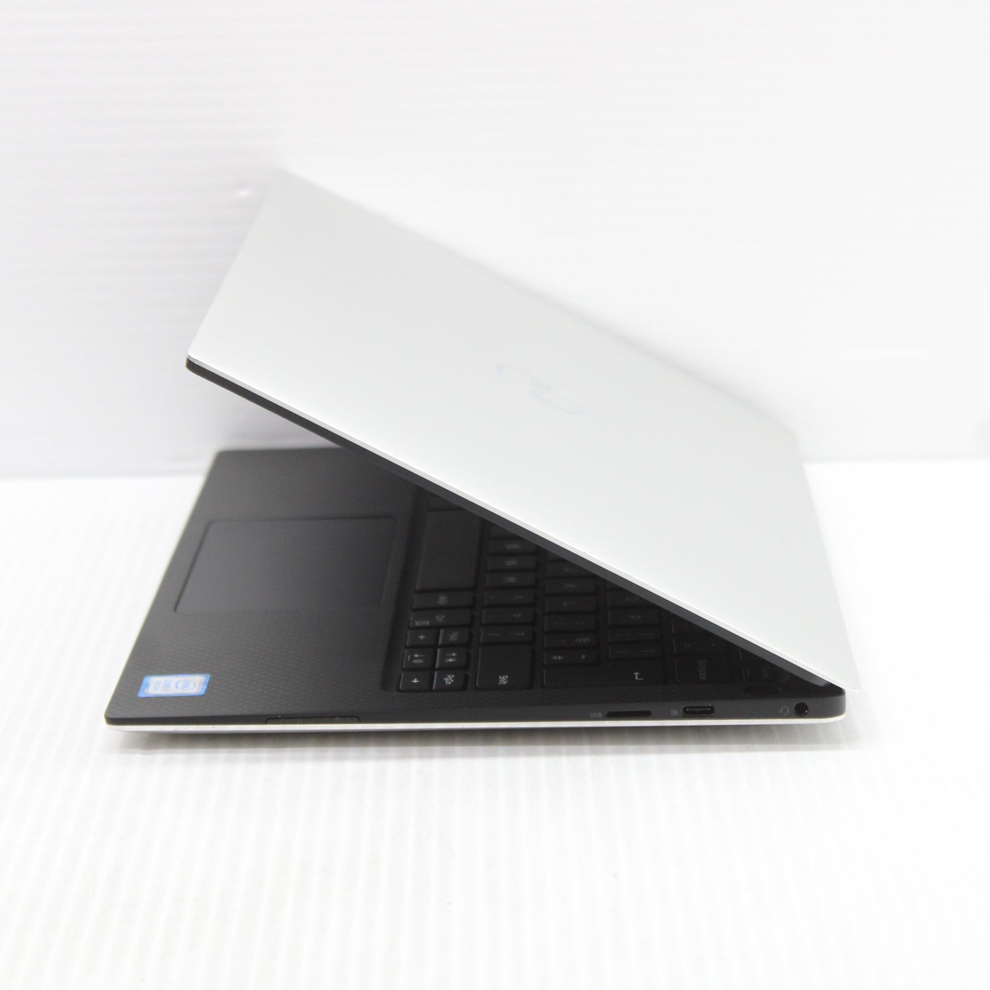 Dell XPS 13 9380 refurbished laptop