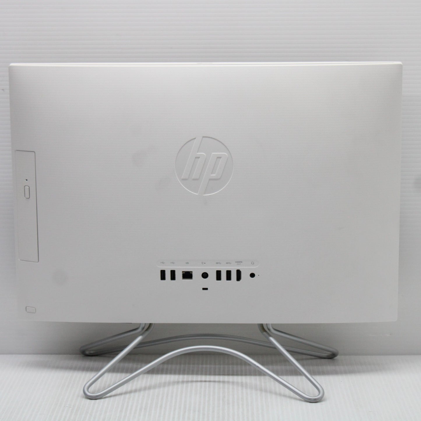 HP All In One i5 21.5 in 22-c0021na 8GB RAM 256GB NVMe 2TB HDD Intel 8250U