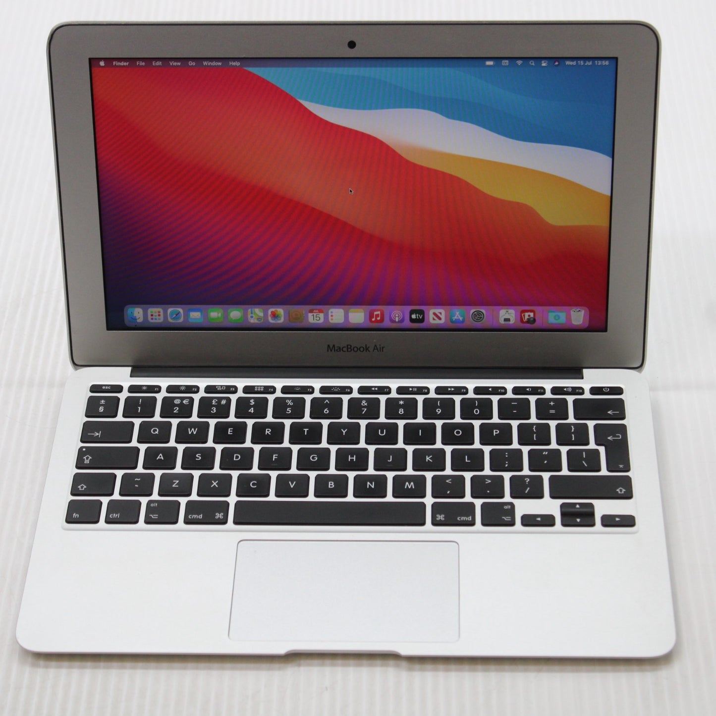 Apple MacBook Air i7 2013 11.6 in 8GB RAM 128GB SSD Intel 4650U macOS Big Sur