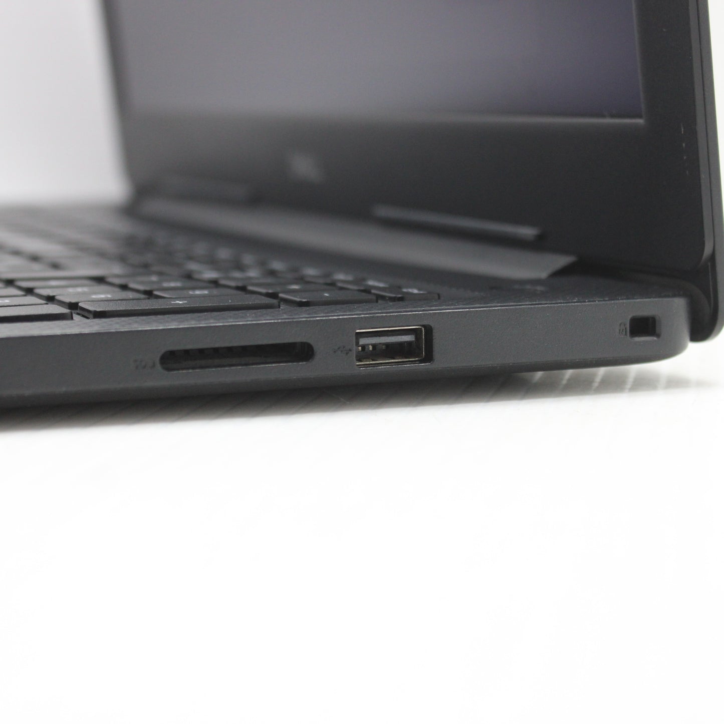 870b13b7fb2106abdfe1f966fe0e833d