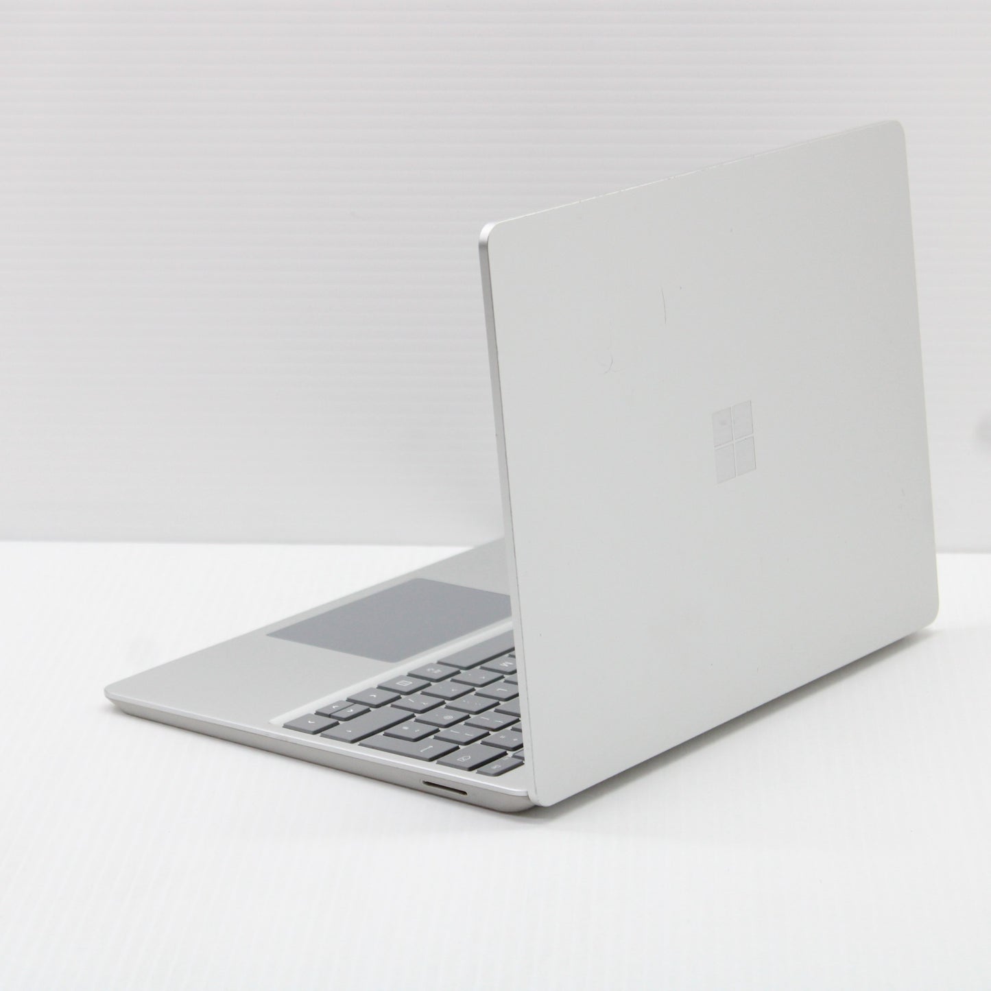 7ab12a8a41c8b1c35c1f9bfec73dda09