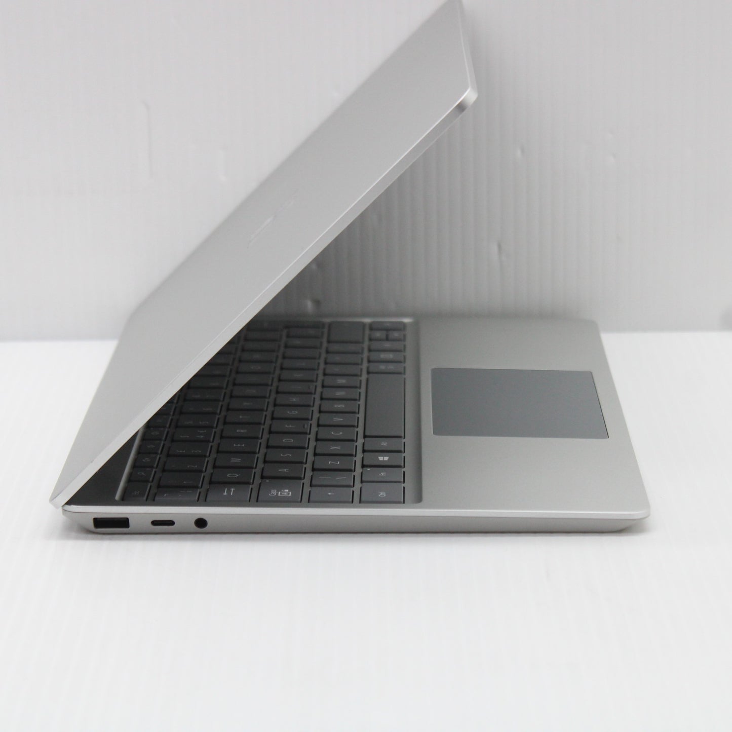 81b7519ceff50cdaa93616d7ec082fa7