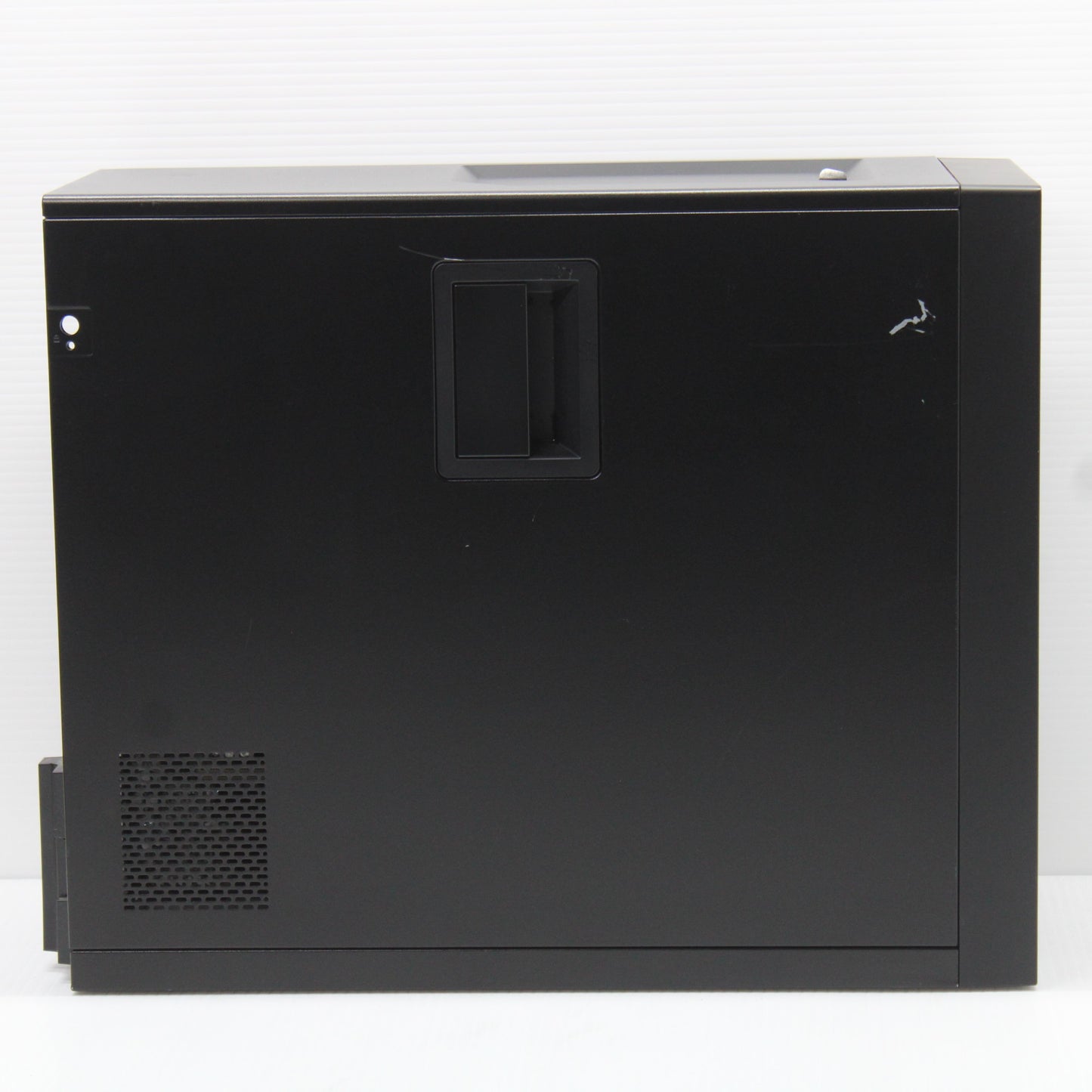 70b054fdcdd4138807bd5b3d9e0e301a