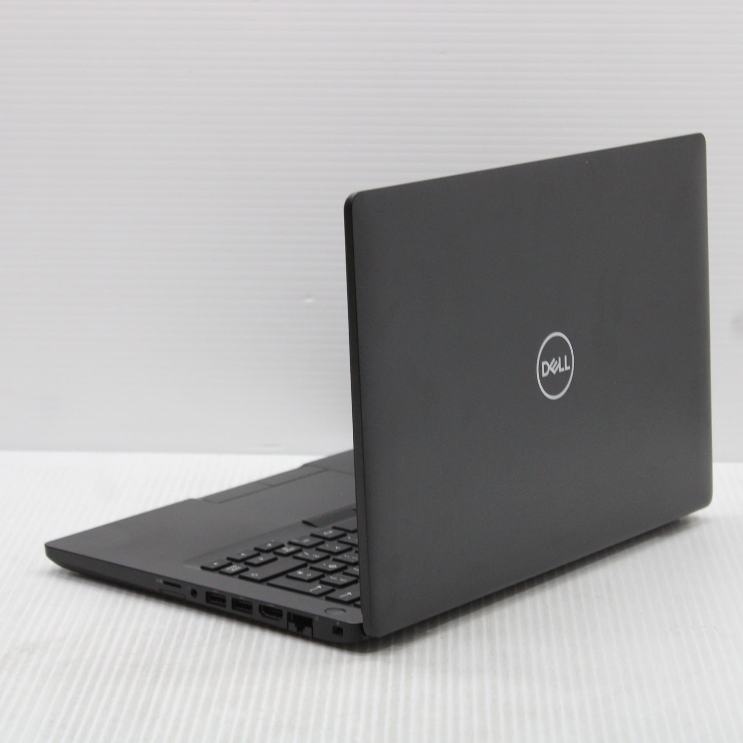 Dell Latitude i7 Laptop 14 inch 5400 16GB RAM 256GB NVMe Intel 8665U Windows 11