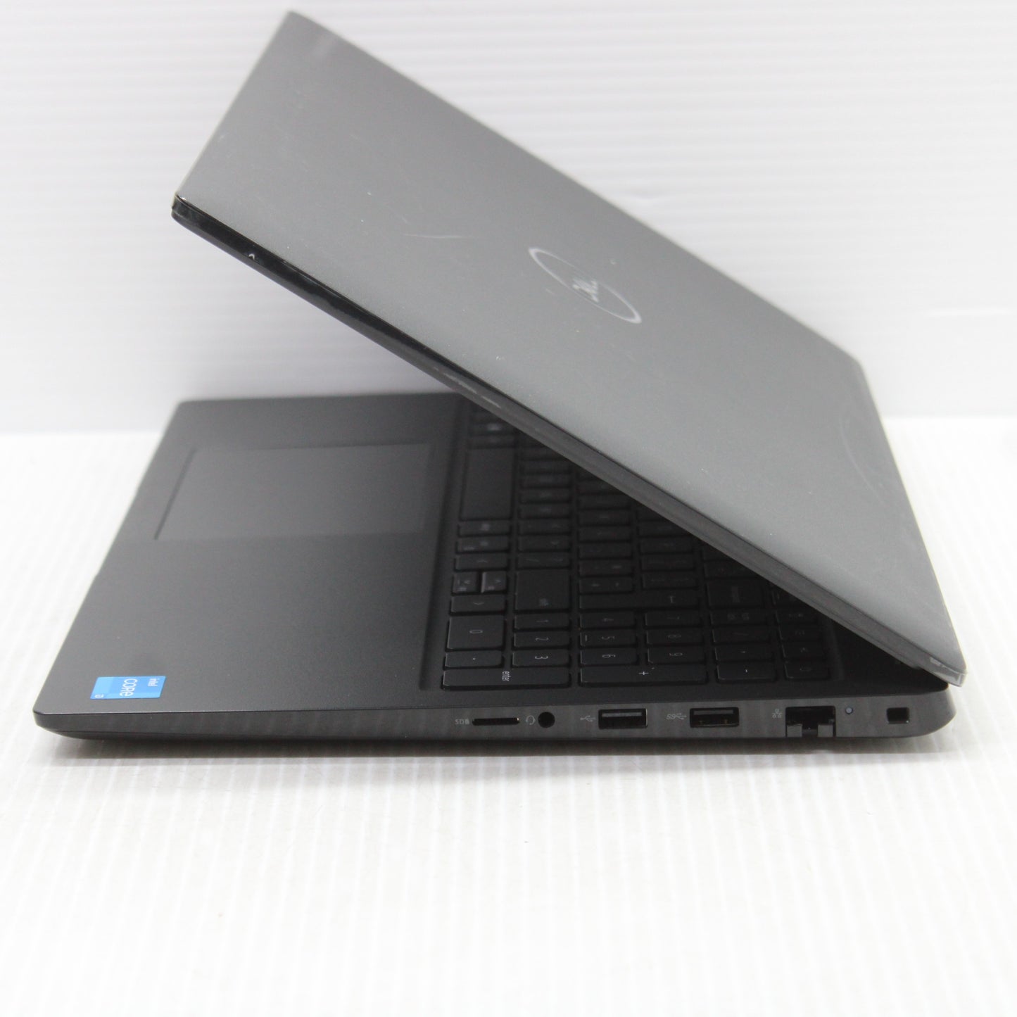 b70c685f86649b4a2e6ed6e38cd5f488