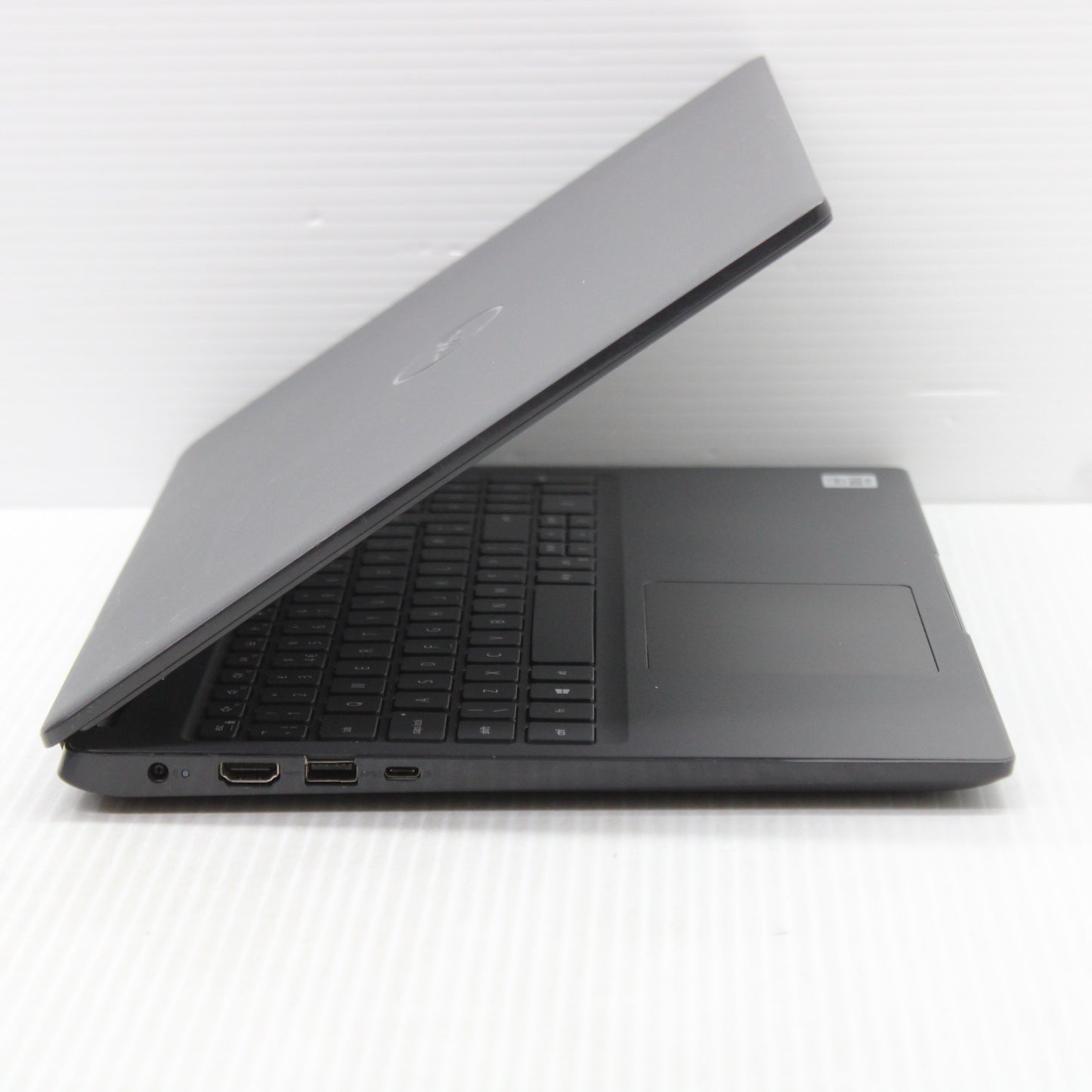 Dell Latitude i5 Laptop 15.6 in 3510 16GB RAM 256GB NVMe Intel 10210U Windows 11