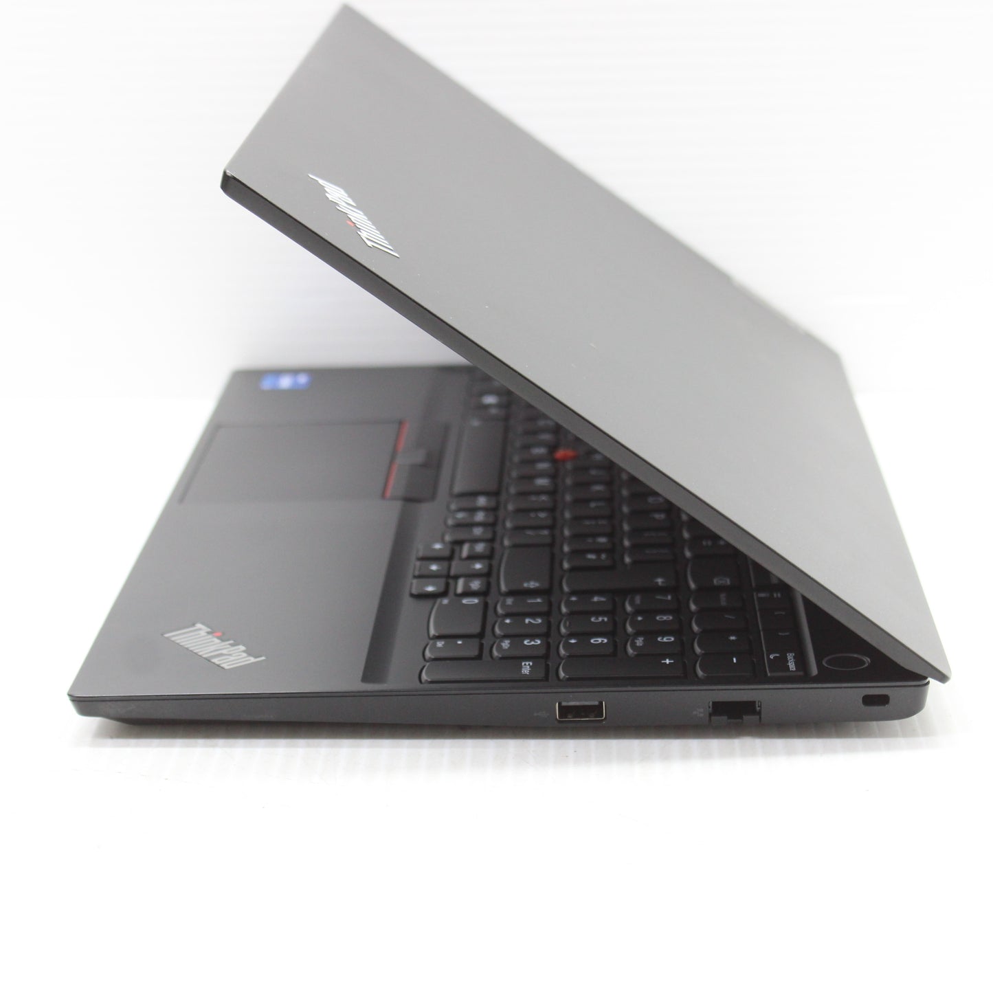 0dfab427f3354352055f45a88762519f