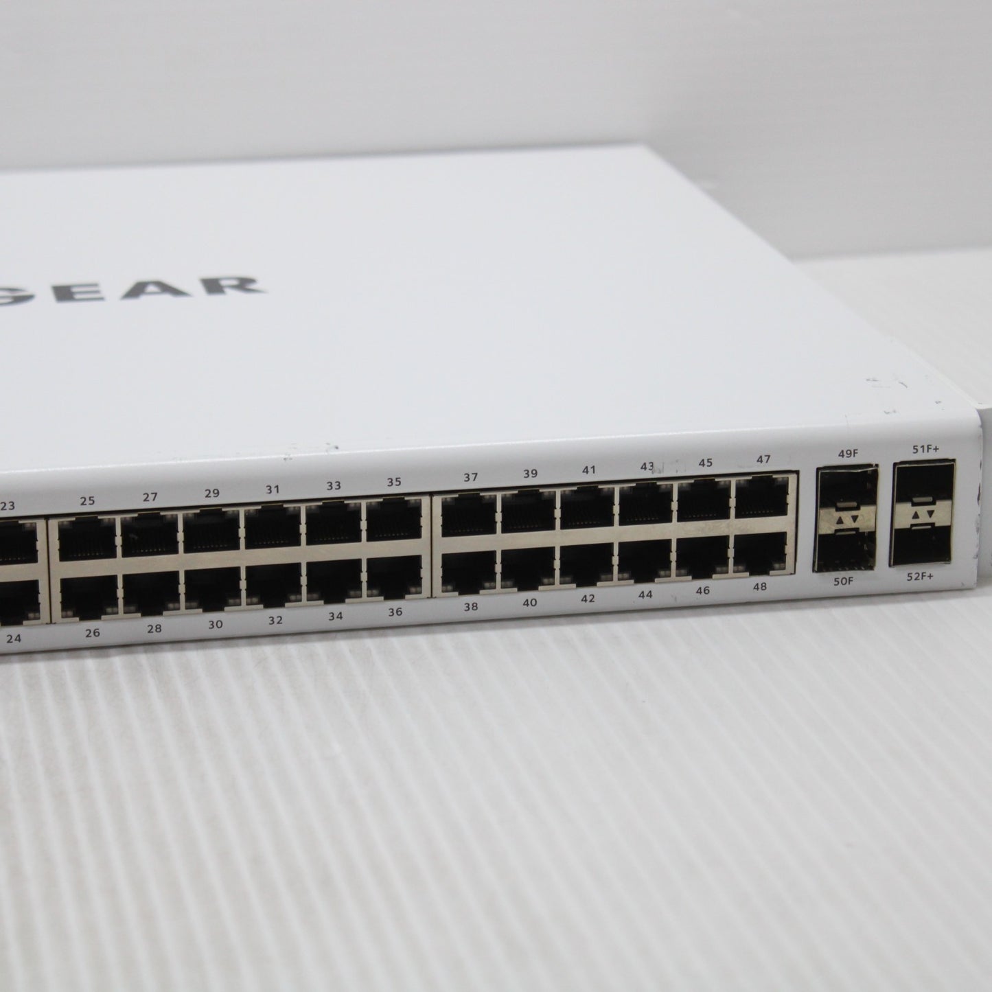 Netgear GC752XP Insight Managed Smart Cloud Switch 48 Port Layer 2 PoE+ SFP+