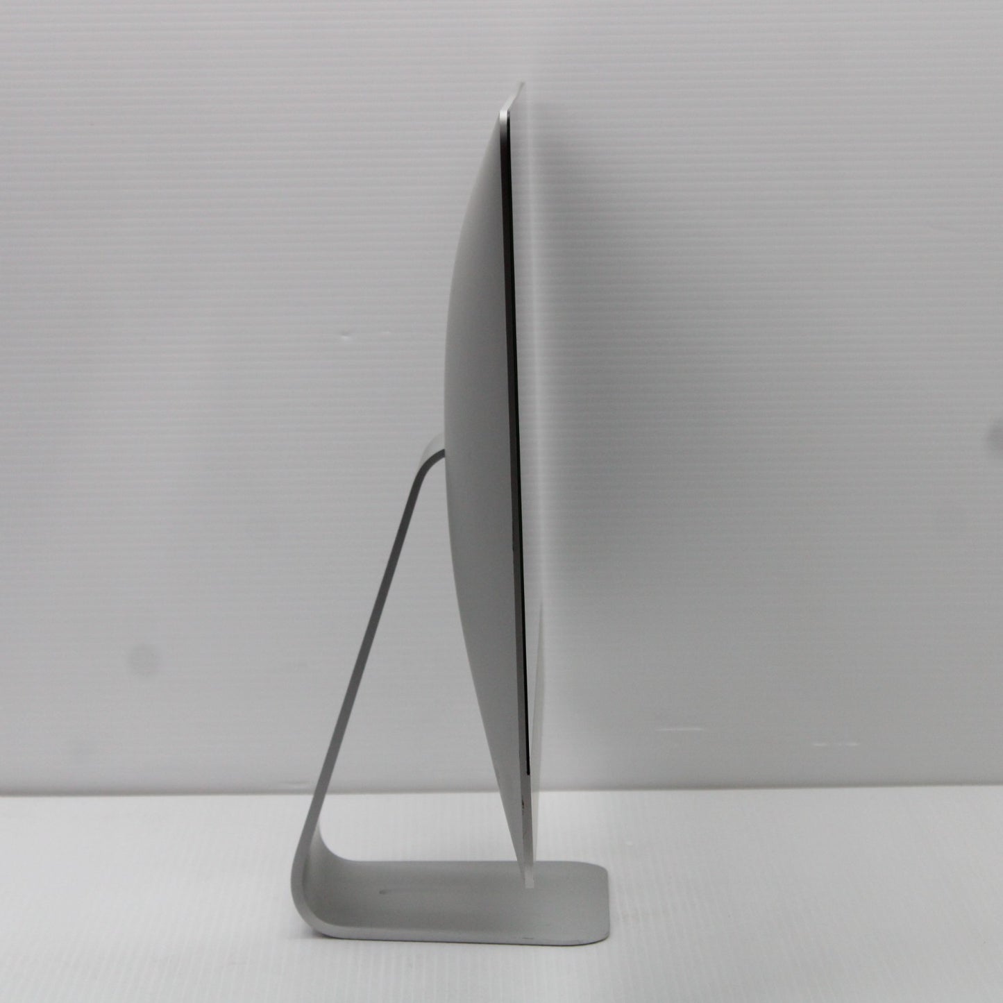 650f208a9aee87b3d1ea5fd623329433